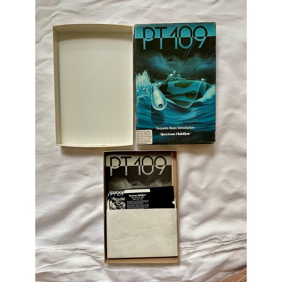 PT 109 IBM PC/XT/AT 5.25" Floppy Disk Version Complete In Box, Rare, HTF, OOP - Picture 3 of 7